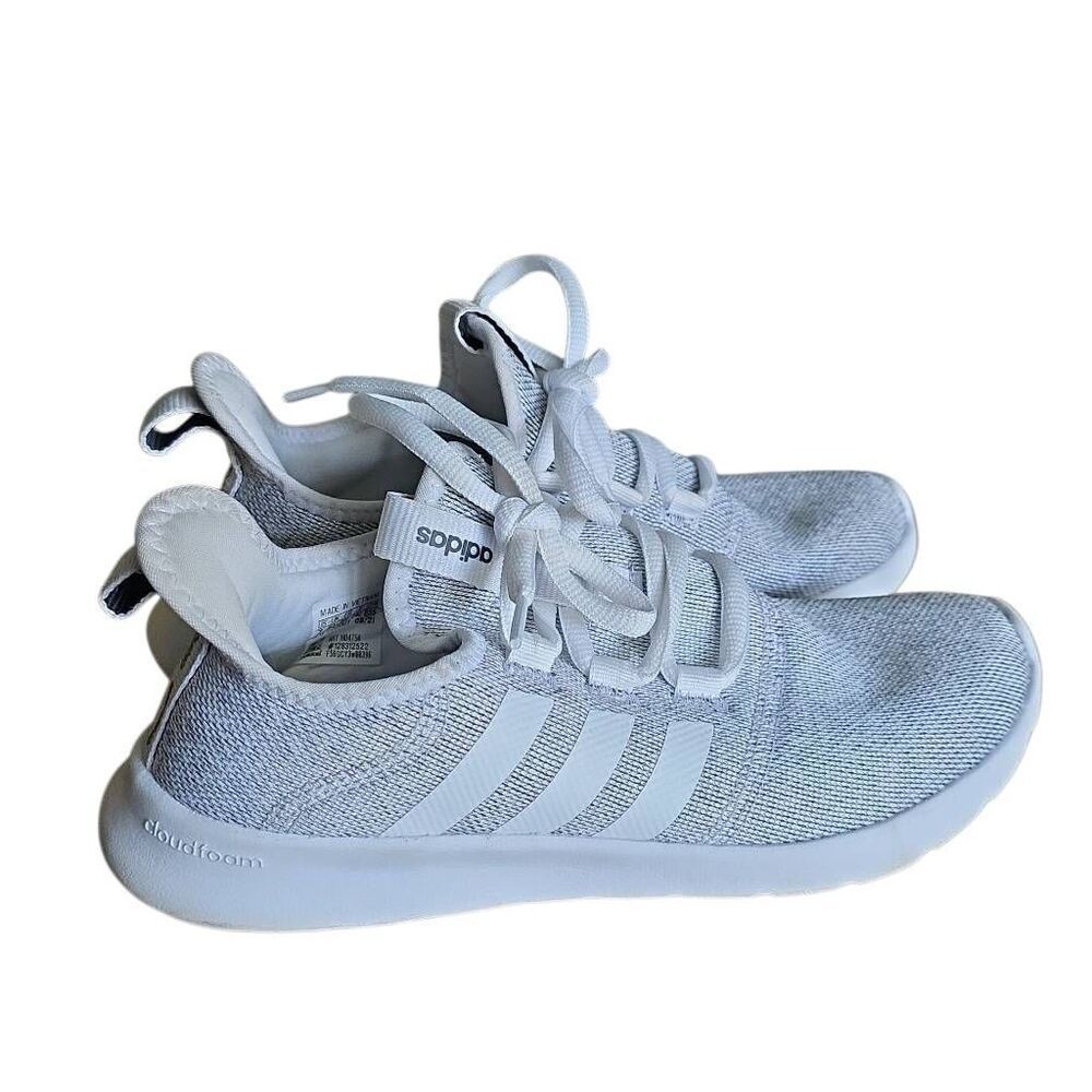 Adidas Women's Size 7 Gray White Cloudfoam Lightweight Sneakers